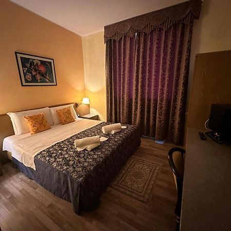 Hotel Raffaello Venice Spinea Exterior photo